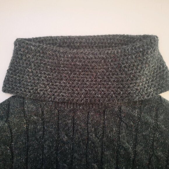 2/$30.00 - Ricki's Ladies Dark Green Cowl Neck Sweater/Tunic - Picture 7 of 10